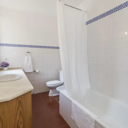 Bright Flat In Chiado! *