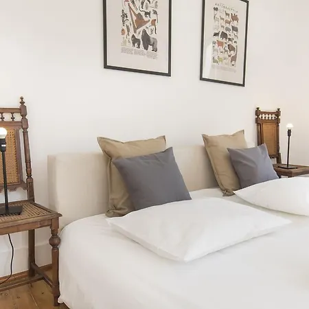 Bright Flat In Chiado! *